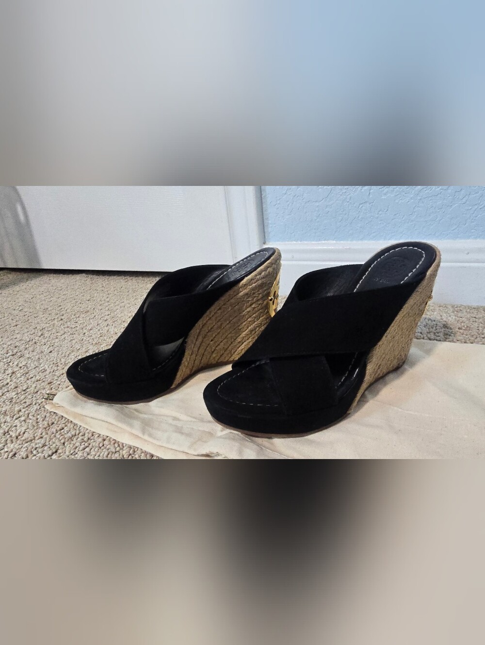 Tory Burch Black Bailey Wedge Sandal Size 5.5 - Picture 2 of 6